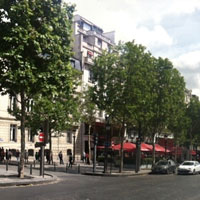 A Walk Down The Avenue des Champs-Élysées, Paris 